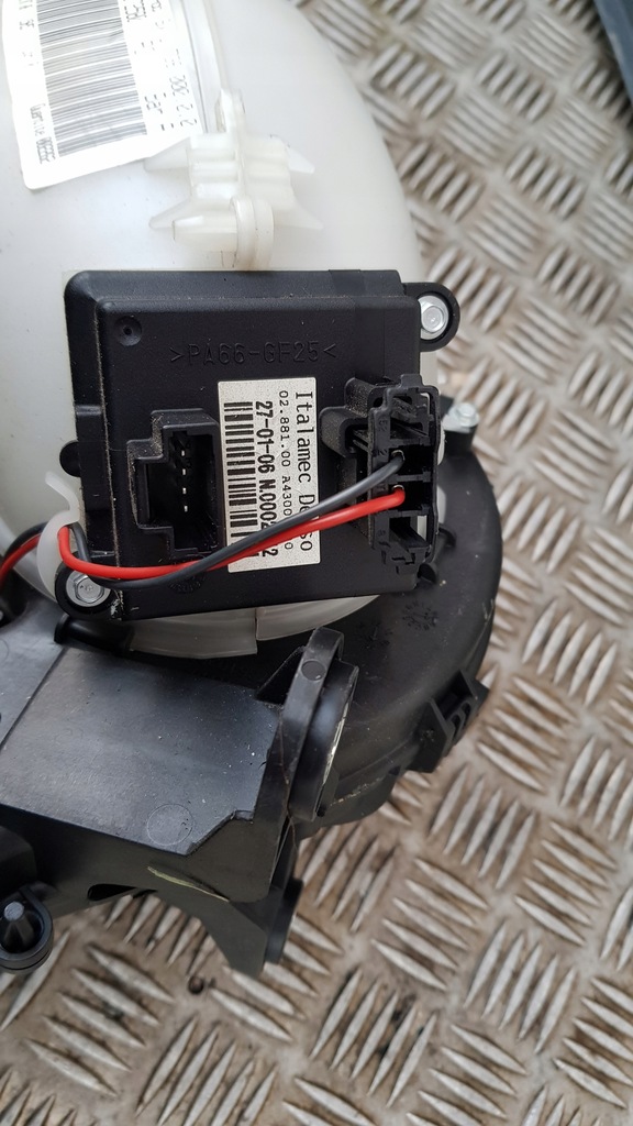 фото №8, Citroen c4 i picasso повітродувка задня корпус 9650872580