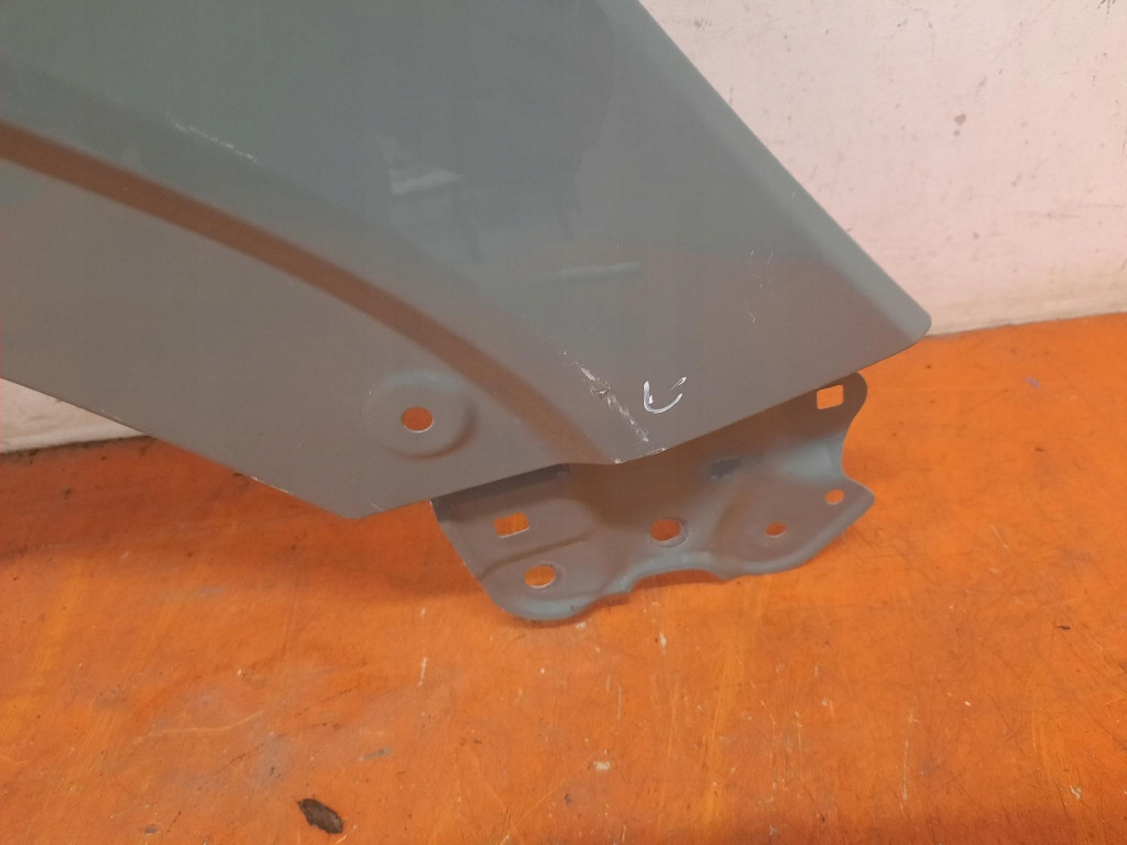 фото №7, Toyota corolla cross 21- крыло перед передний правый