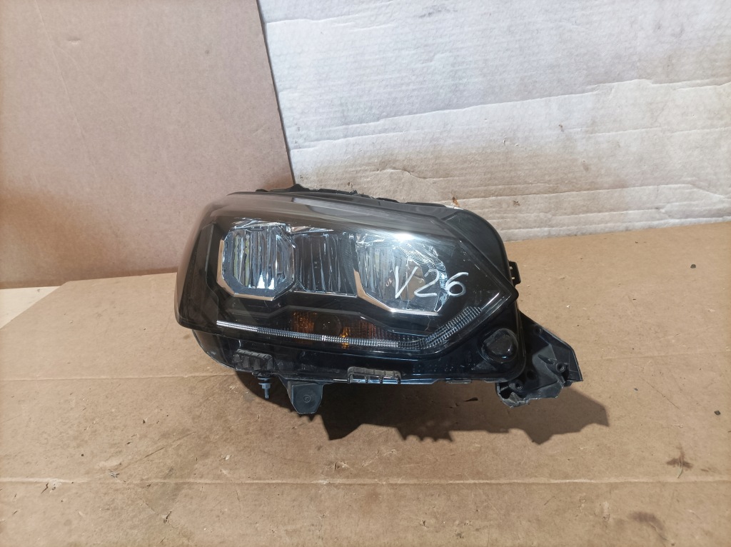 Купить Фара фара правая  peugeot 208 2 led европа