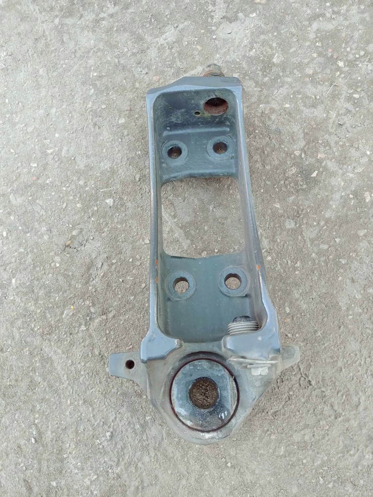 фото №1, Кронштейн кронштейн катализатора scania r ngs 2354809