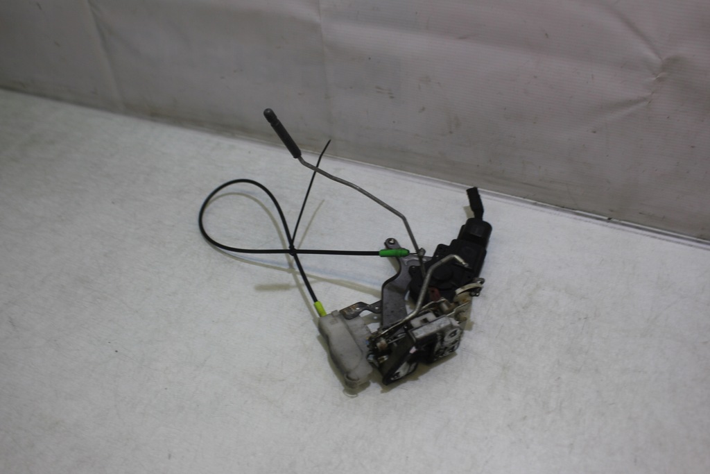 фото №4, Замок правый перед дверь citroen c1 1.0 i