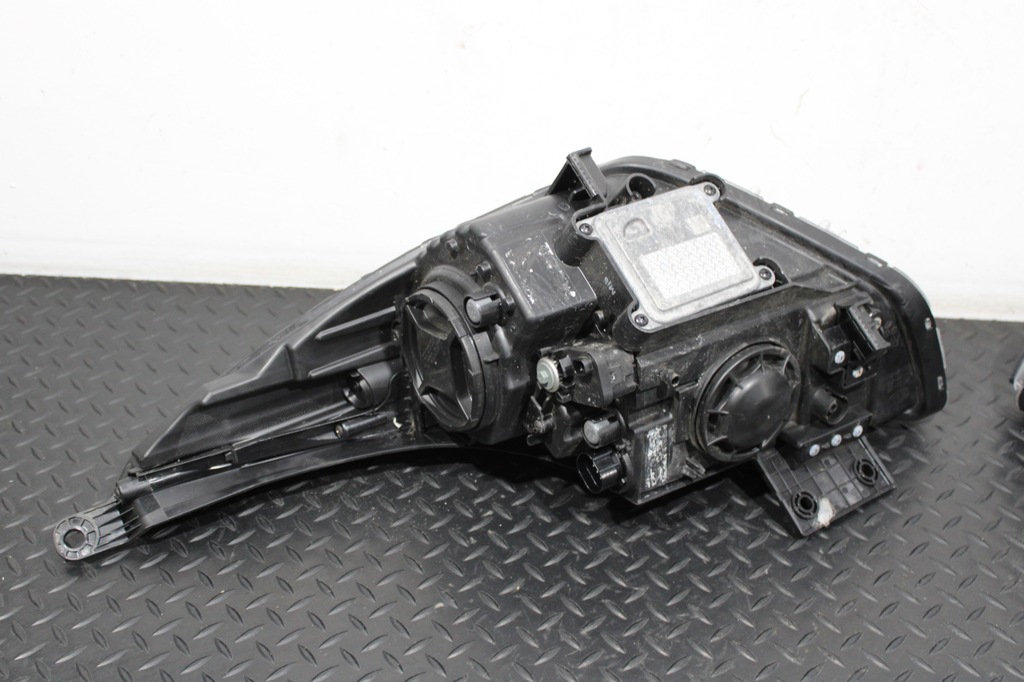 фото №8, Лампы лампа перед ксенон kia niro 1 i 16-18 92101-g5