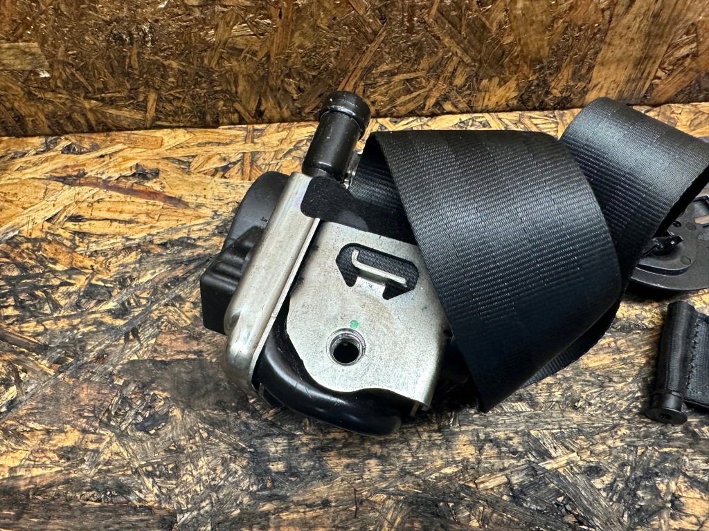 фото №4, Pas безпеки лівий перед discovery sport 635385200b