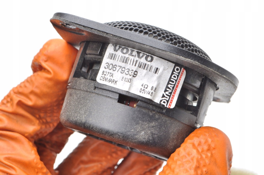 фото №4, Volvo c70 ii динамик 30679339 dynaudio