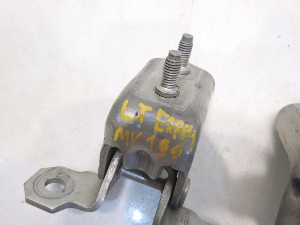 фото №2, Петля петли дверь левый задняя mv190 espace iv