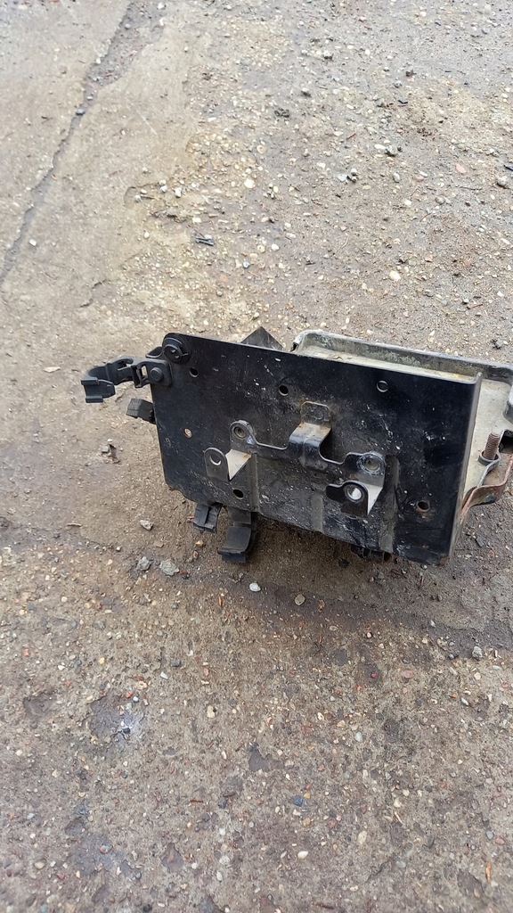 фото №1, Корпус основание аккумулятор корзина panda ii 000r-2010r