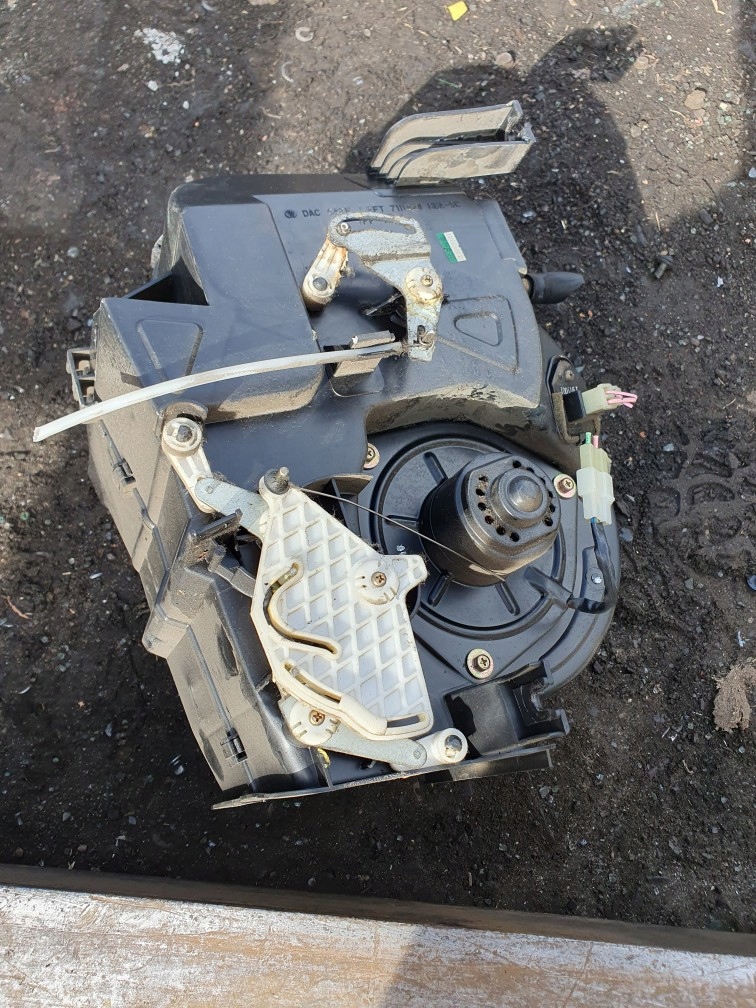 фото №5, Замки поперечина ремней комплект левый правый daewoo tico 98r