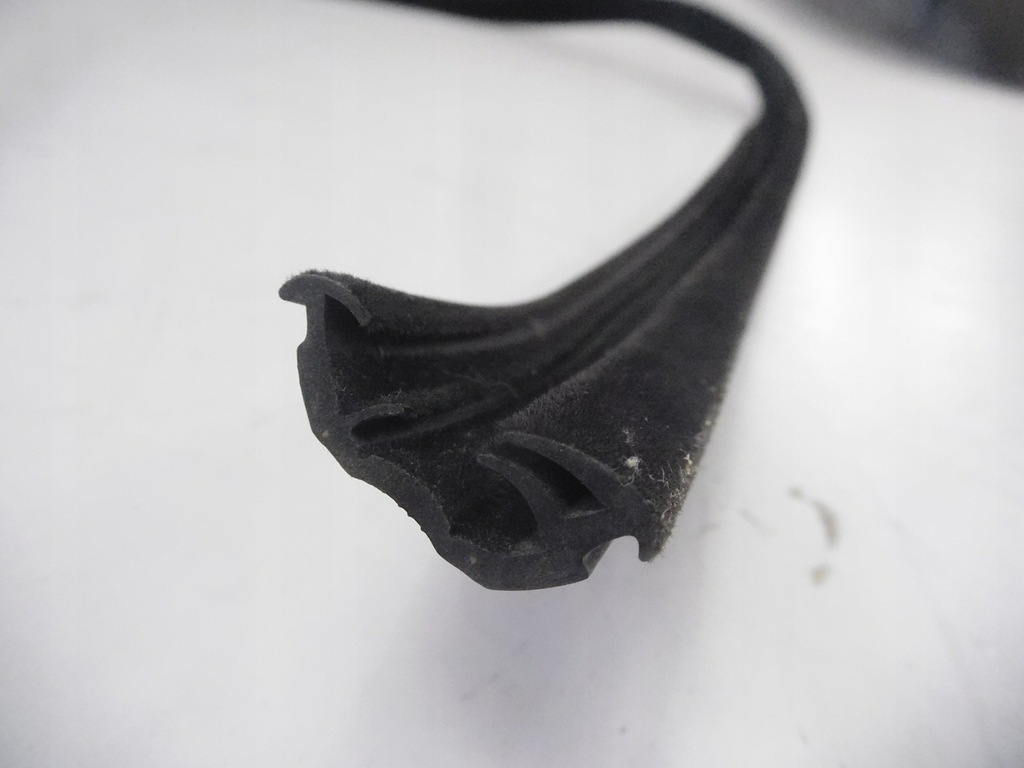 фото №7, Прокладка дверь przed. правый. lancia delta 82456995