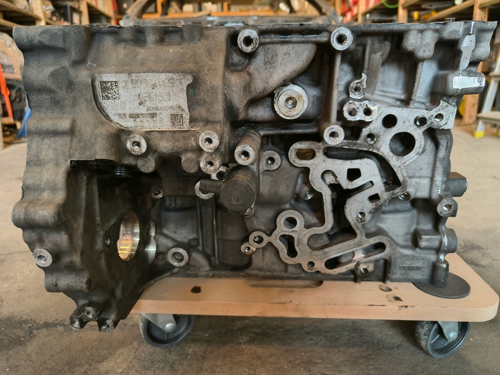 фото №7, Mercedes e klasa w213 w205 2.0 d блок двигателя dół om 654 920