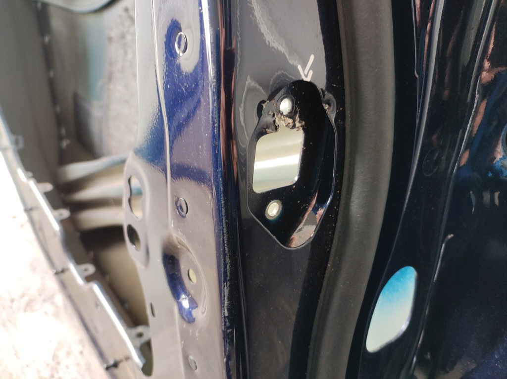 фото №16, Дверь ------- bmw 7 g70 ------ задние левая ----- poznań