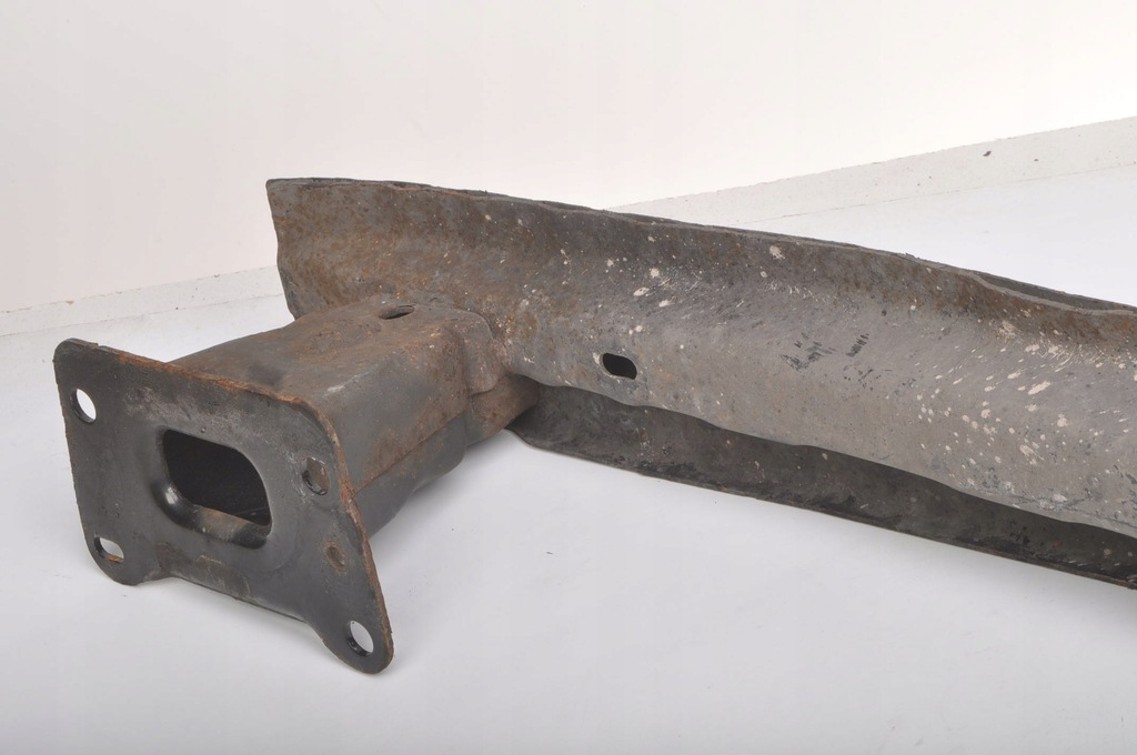 фото №9, Ford tourneo connect mk2 балка бампера задняя dt11-v403c94-ad