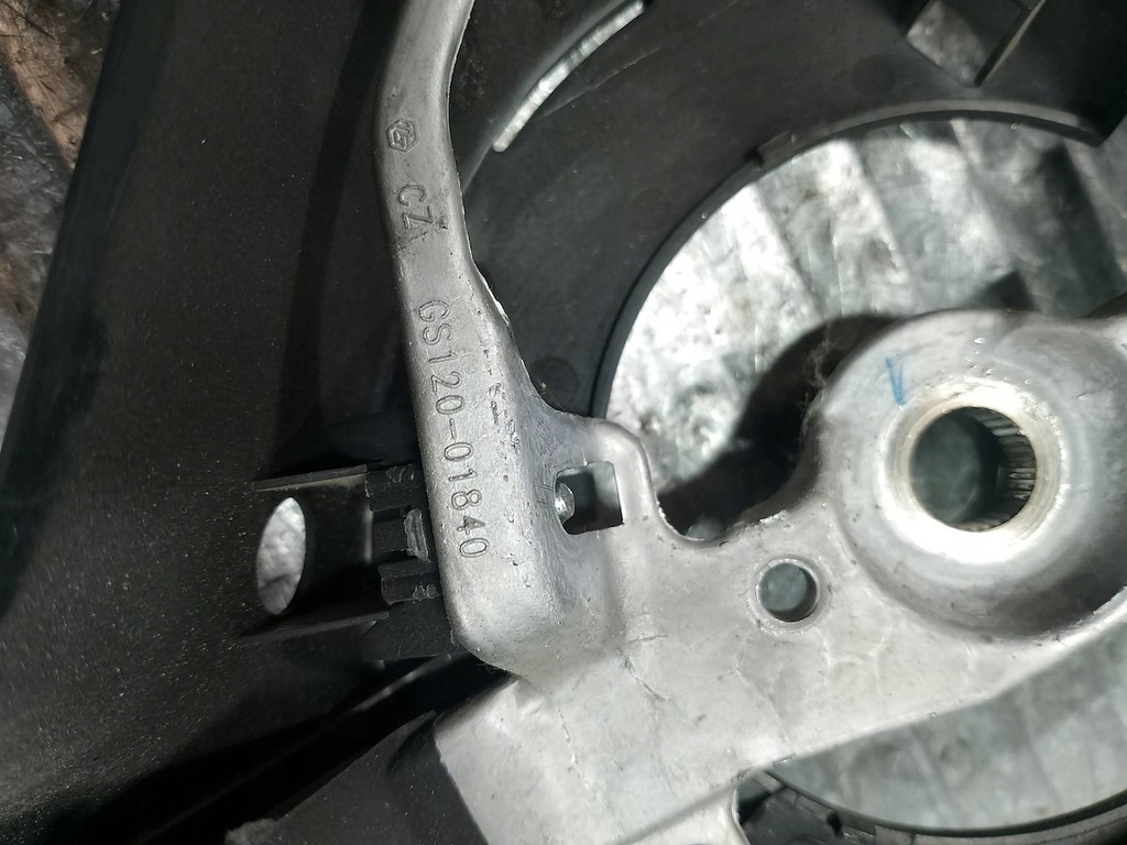 фото №6, Повітропровід з подушка citroen c1 gs120-01840