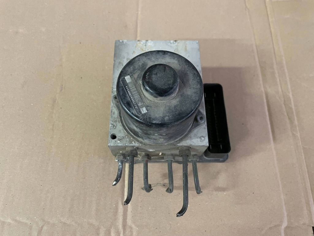 фото №1, Насос abs mercedes r klasa w251 ml w164 3.0 cdi a2515452632 2514310512