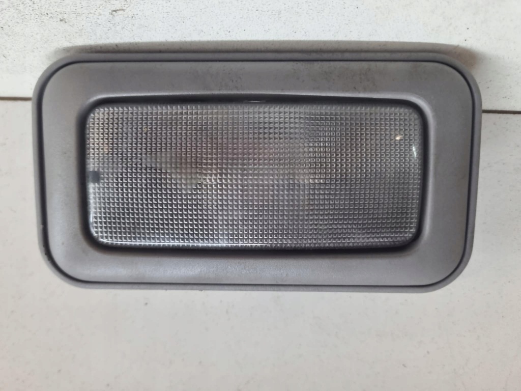 фото №1, Лампа потолочный салона задняя alfa romeo giulietta 156091941