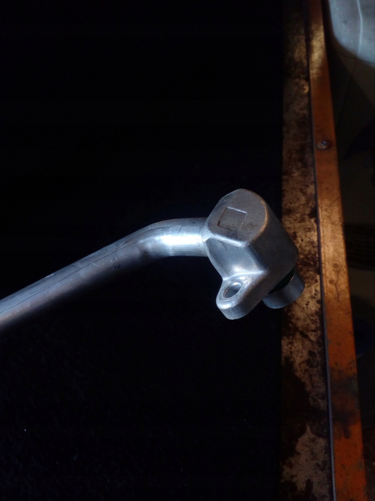 фото №2, Шланг трубка кондиционера renault latitude 2.0dci