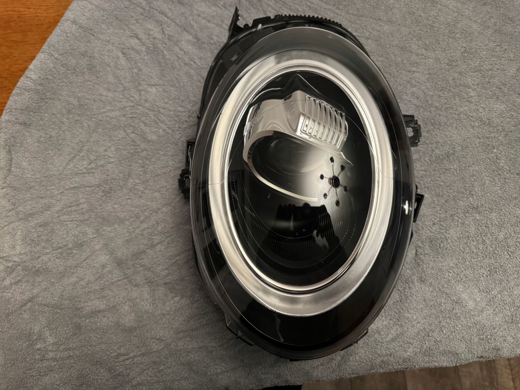 Mini f54 lci рестайлинг  f55 f56 bev f57 фара передняя правый  full led оригинал Оригинал