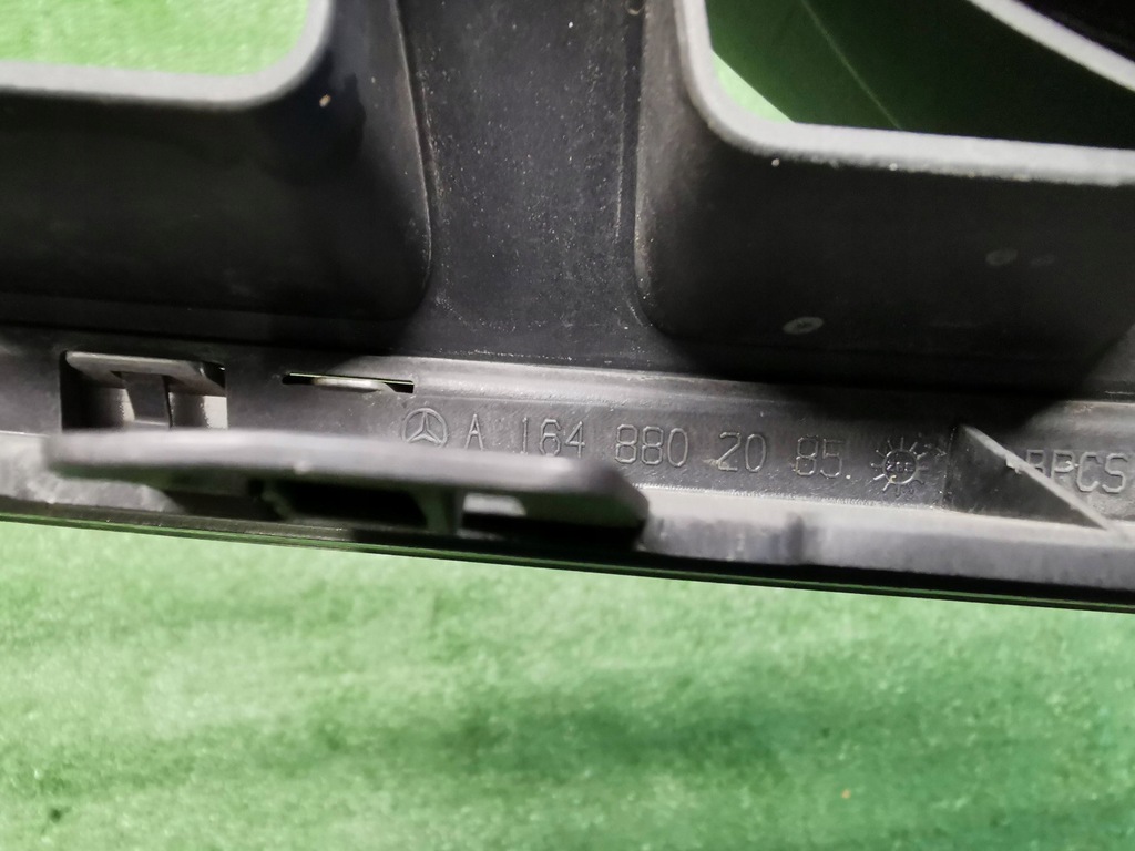 фото №12, Mercedes ml w164 lift 08-11 решётка радиатора решётка радиатора w1648802085 w1648801985