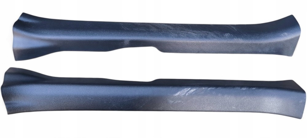 фото №1, Toyota corolla e21 hb 19-23 захист поріг молдинг поріг правий перед