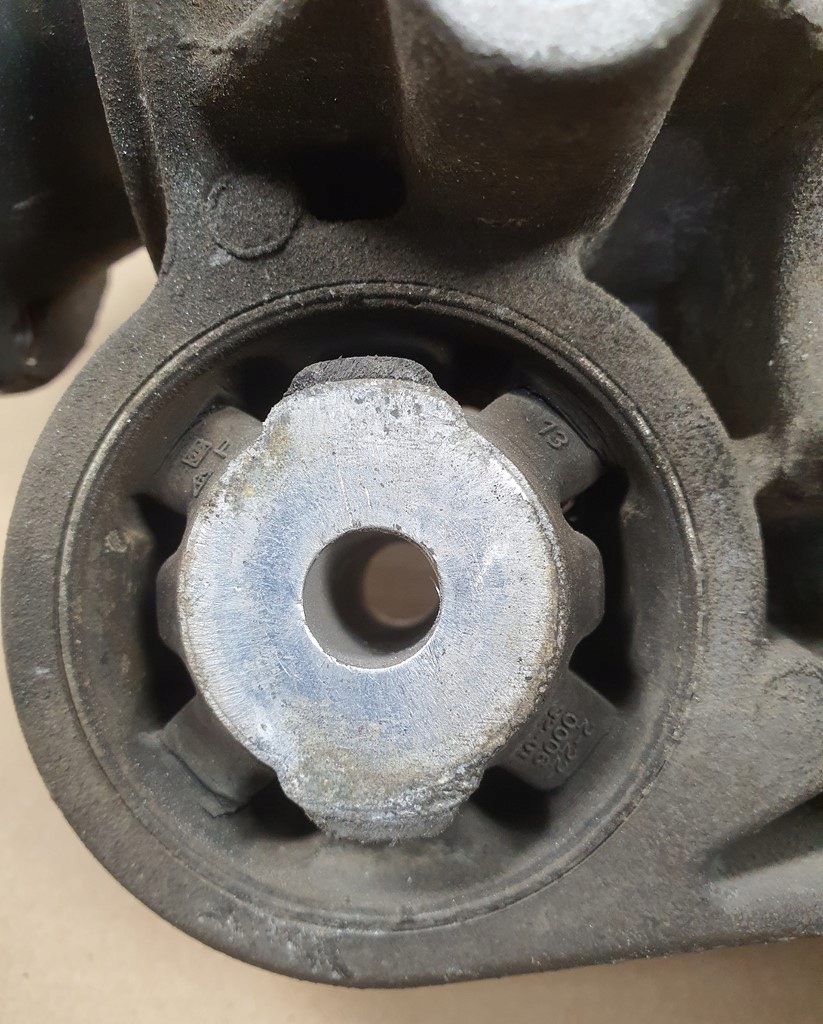 фото №6, Мост дифференциал перед 3.45 4matic mercedes r lift w251