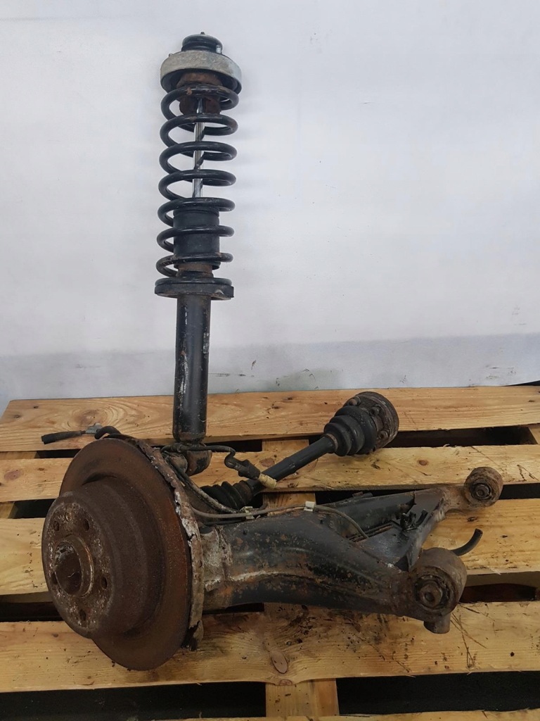 фото №1, Bmw 7 e32 3.5i ступиця привідний вал amortozator правий задня