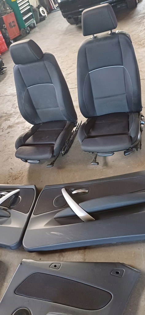 фото №7, Bmw e88 1 cabrio mpakiet сиденья sporty заднее сиденье обшивки kpl.