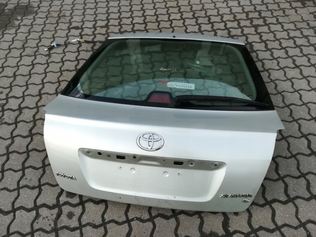 фото №1, Кришка багажника багажника срібляста toyota avensis ii t25 hb