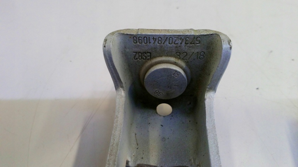 фото №4, Citroen c3 iii петлі кришки багажника задня