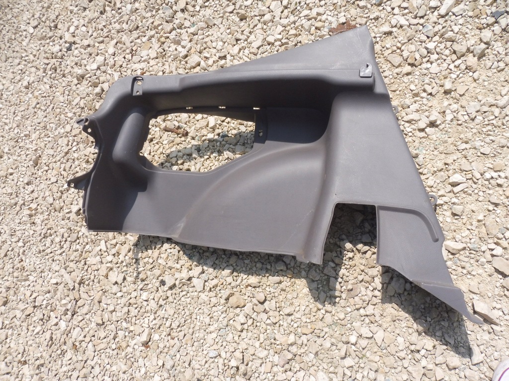 фото №1, Обшивка багажника правый toyota celica vii