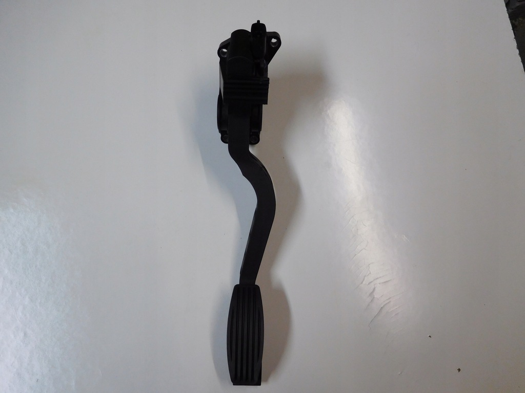 фото №6, Alfa romeo 147 1.9 jtd потенціометр 0281002380