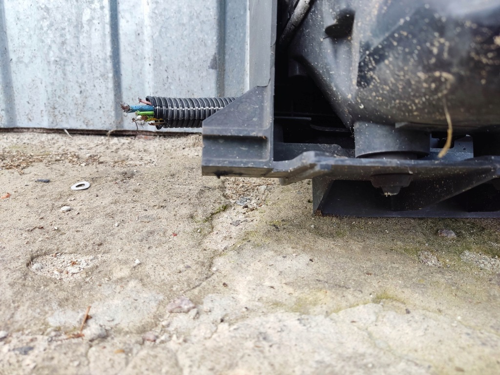 фото №5, Pas передний вентилятор ic citroen c4 picasso hdi