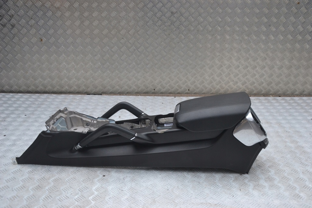 фото №16, Тунель середній підлокітник porsche cayenne ii lift 7p0 7p5 2014-2017r