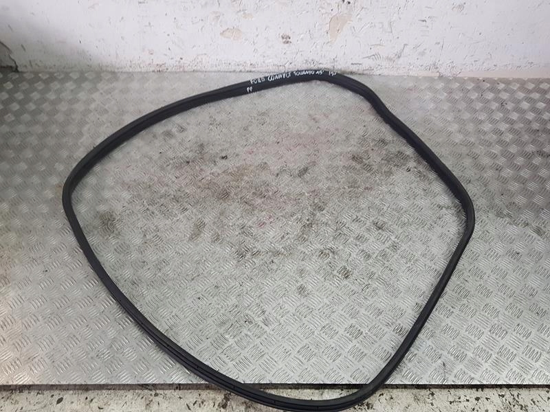 фото №1, Прокладка дверь правый перед tourneo connect mk2