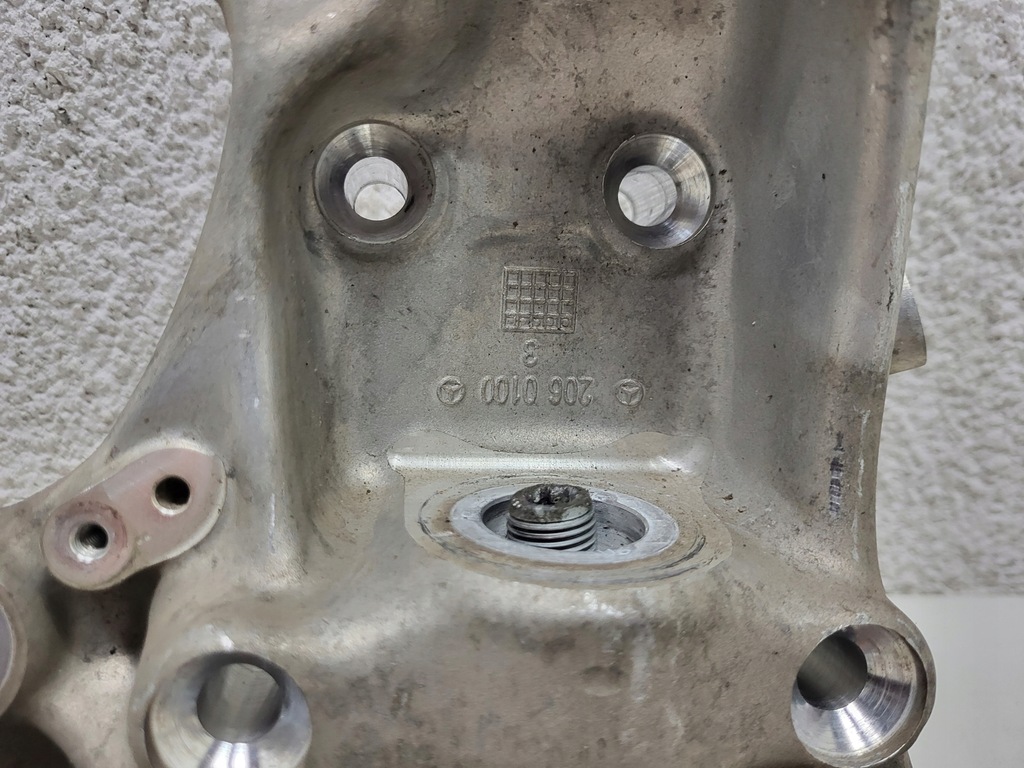 фото №7, Поворотный кулак рычаг левый mercedes c-klasa a206