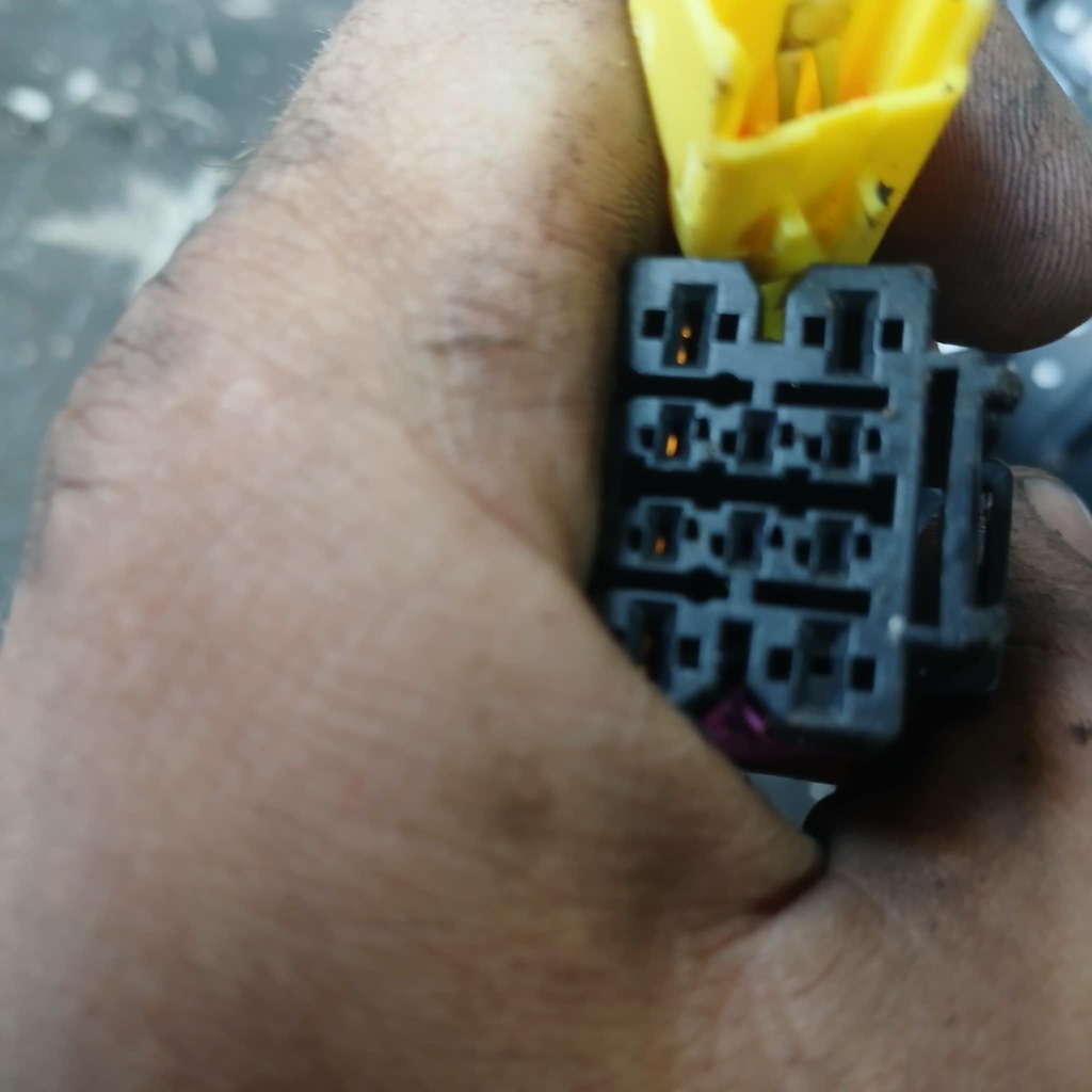 фото №5, Сидіння лівий перед передній водія audi a4 b8