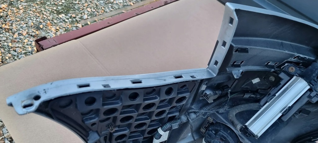 фото №12, Citroen c4 picasso 06-10 бампер перед оригинал e095