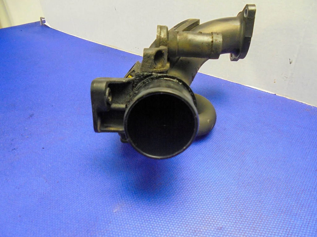 фото №3, Заливна горловина oleju-odma renault clio iii 1.5 dci 86km