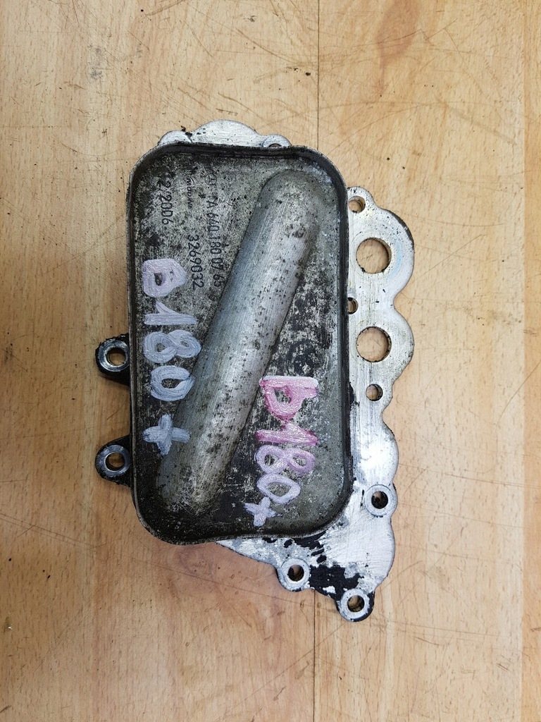 фото №1, Радіатор оливи mercedes w245 2.0 cdi