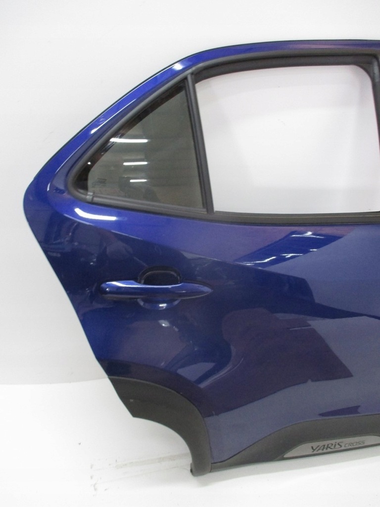 фото №5, Дверь toyota yaris cross 22r правое задние задняя