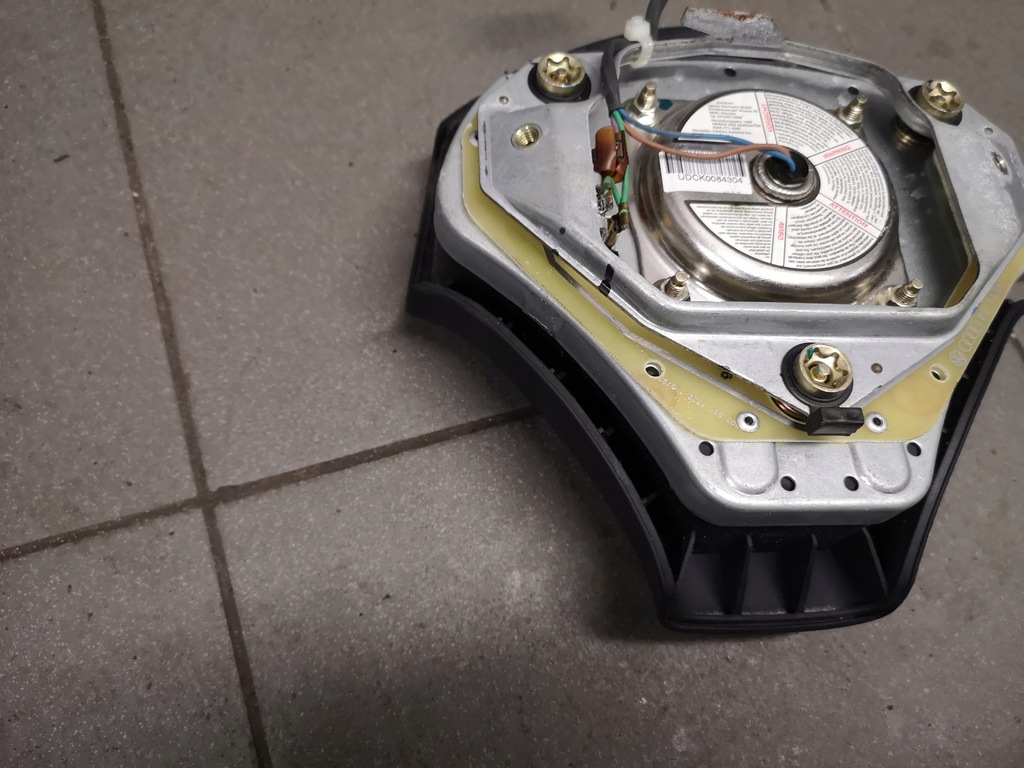 фото №9, Подушка подушка безопасности руля audi a6 c5 granatowa