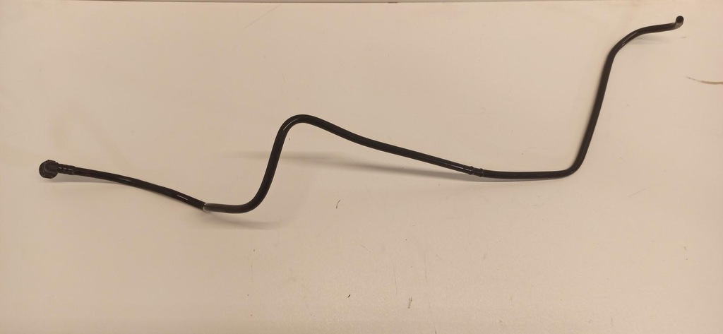 фото №1, Audi a5 8t шланг пального 06h129629e