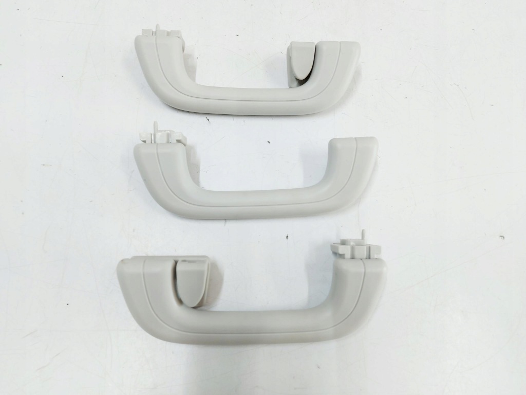 Купити Smart #1 smart 1 23r. ручка кронштейн   обшивки стелі 8891395678