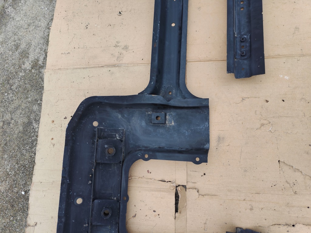 Стена перегородочная mercedes mp4 a9606210227 Недорого