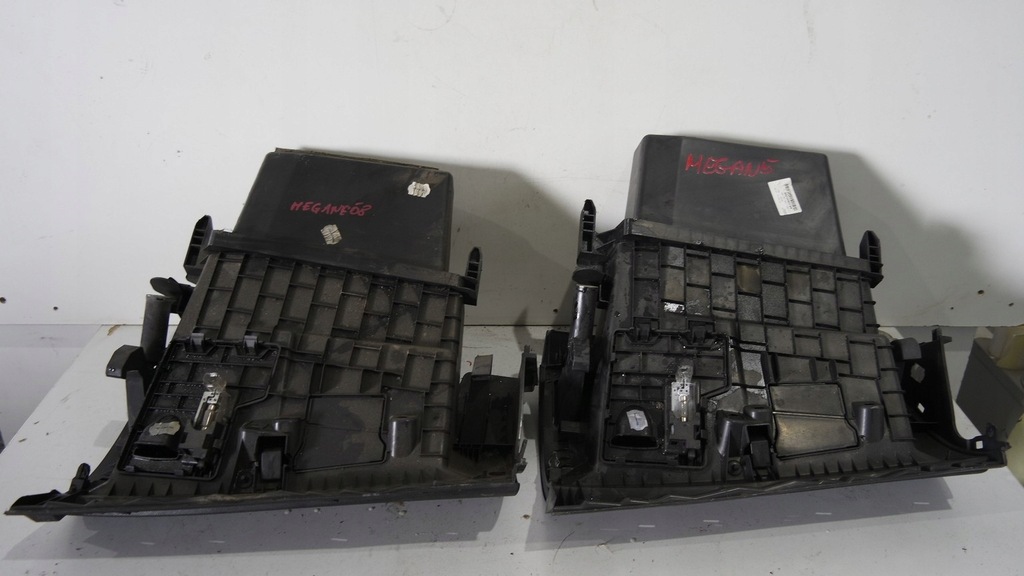 фото №2, Бардачок пасажира renault megane iii 681080020r