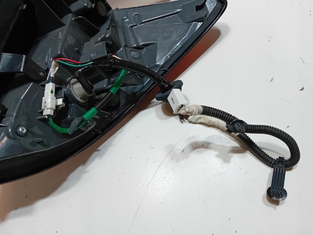 фото №9, Honda hrv hr-v ii lift 2018- лампа задняя левая задняя