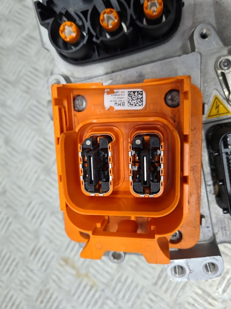 фото №5, Bmw инвертор преобразователь модуль блок управления конвертер зарядки 5a37299