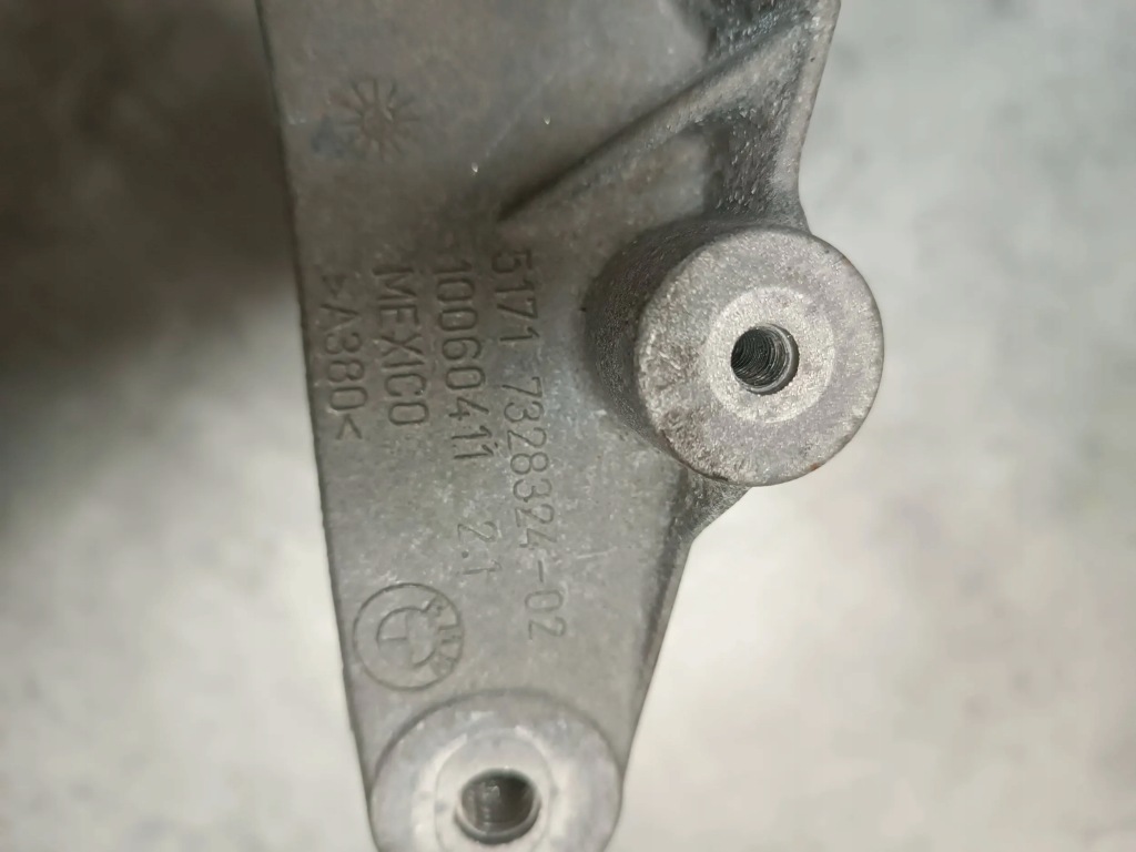 фото №2, Bmw x5 f15 кронштейн кронштейн