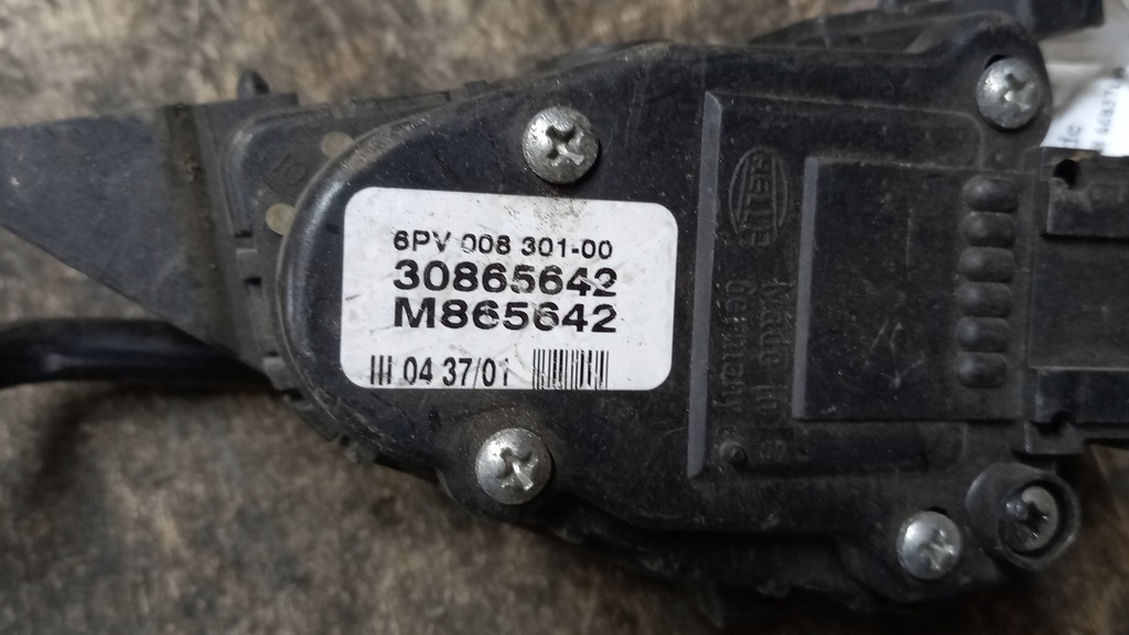 фото №5, Потенциометр газа volvo v40 1.9d 01r