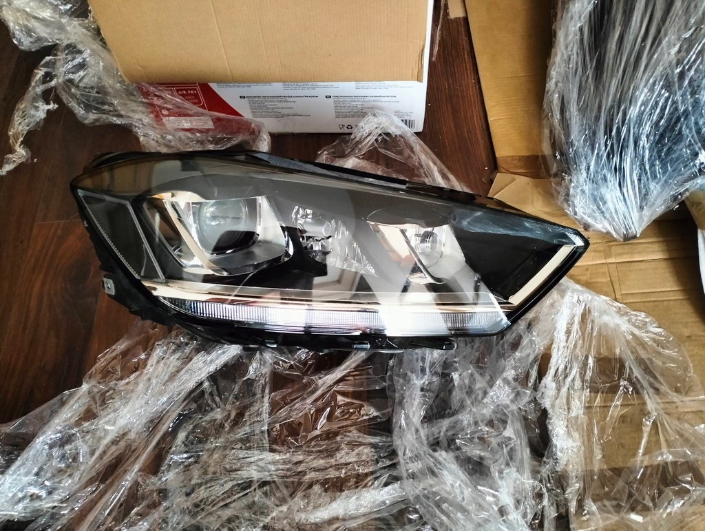 фото №1, Лампи лампа led volkswagen sportsvan