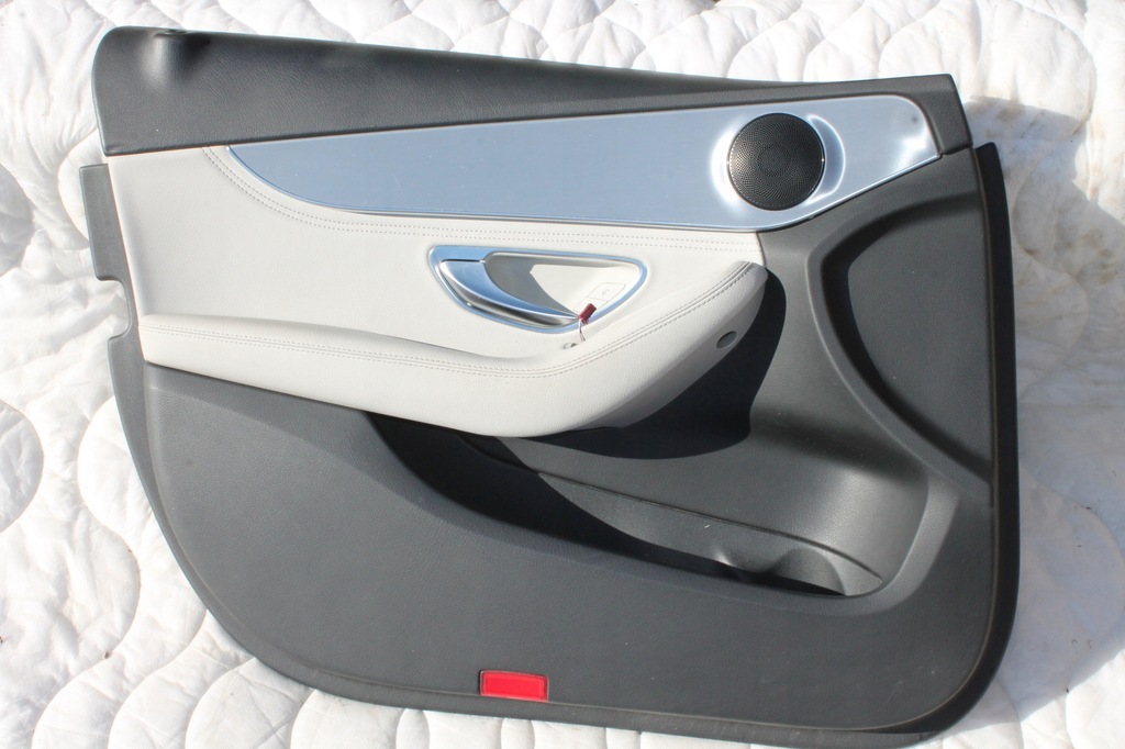 фото №1, Обшивка двері оббивка europa mercedes w205 amg