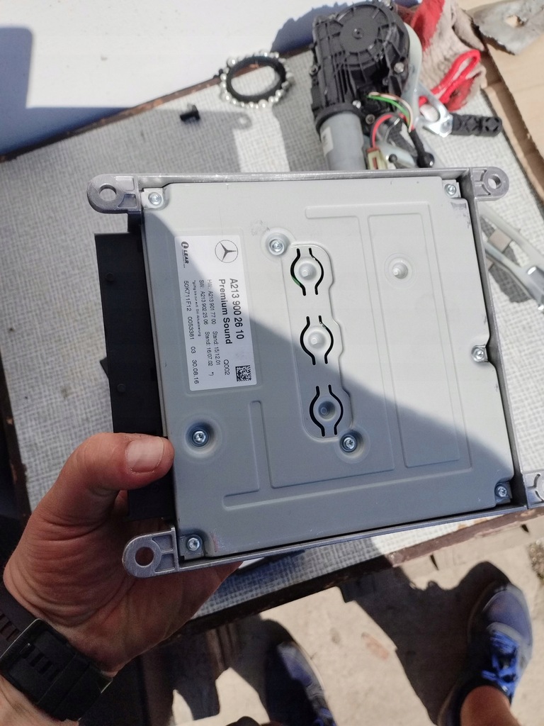 фото №1, Mercedes w213 підсилювач burmester premium sound